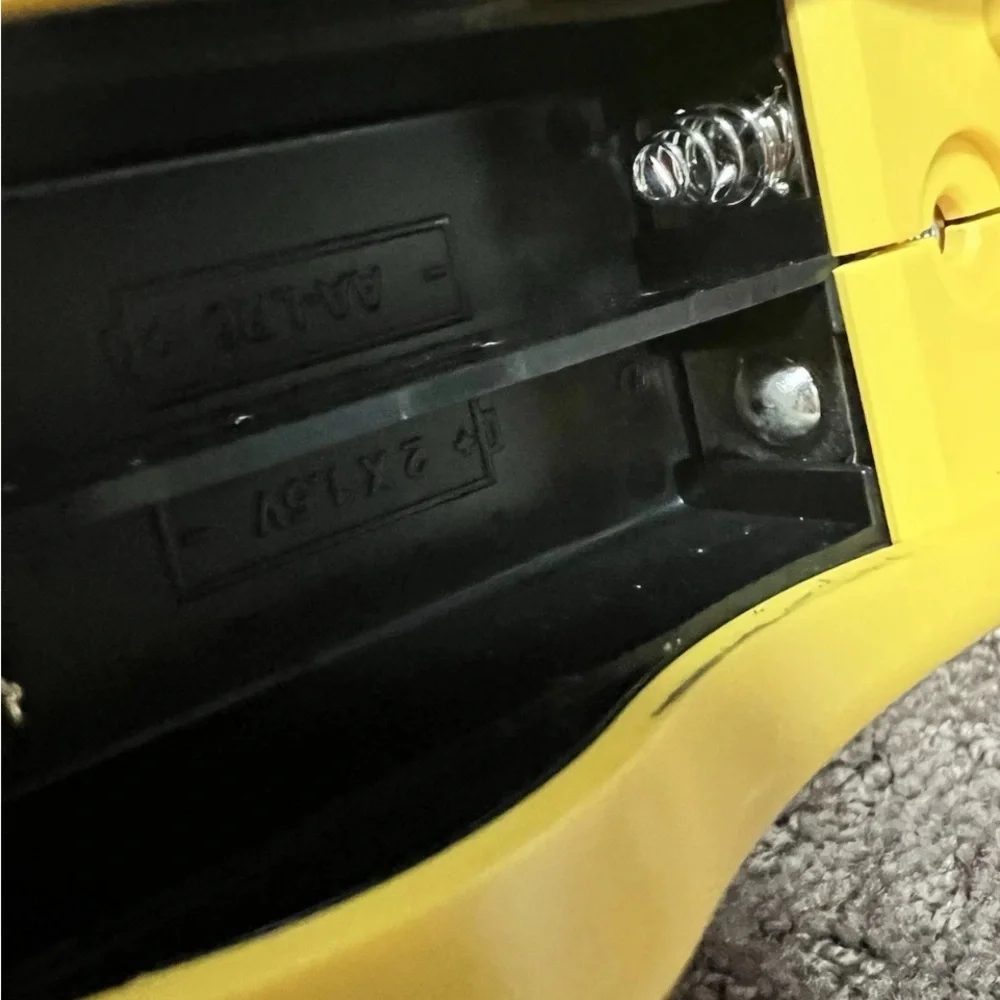 Fisher Price 1999 Perfect Shot Kids 35mm Film Camera-Read Descripton - Picture 9 of 10